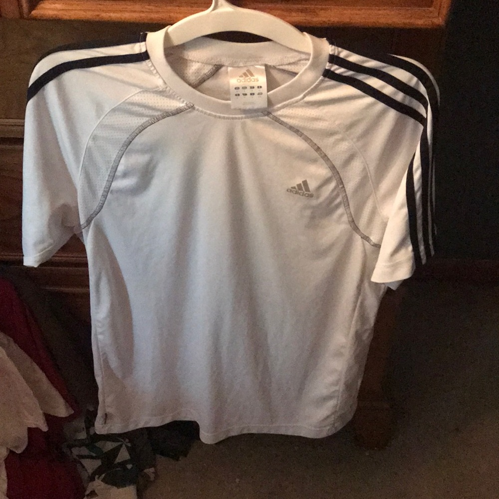 Men’s Adidas Workout Shirt - Size Medium
